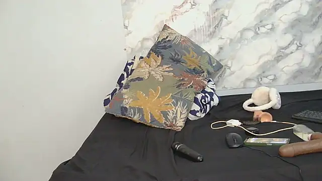 SexyZuluBarbie online show from June 17, 2026, 10:47 am