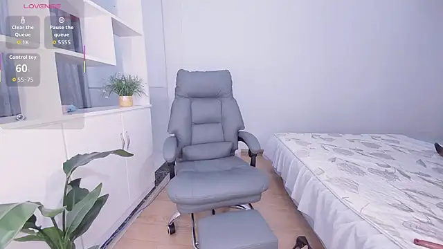 Snapshot of Wan-Yun-520 chatting on December 18, 2025, 1:15 pm Wan-Yun-520 online show from December 18, 2025, 1:15 pm