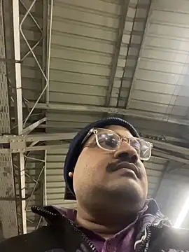 Saxymood1111 online show from February 1, 2026, 11:14 pm