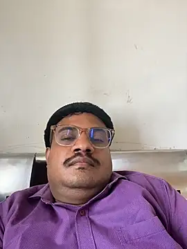 Saxymood1111 online show from February 1, 2026, 5:49 am