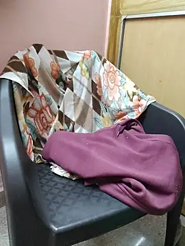 Snapshot of smgrtamil chatting on December 20, 2025, 8:06 am smgrtamil online show from December 20, 2025, 8:06 am