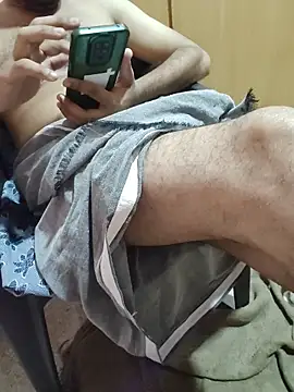 Snapshot of smgrtamil chatting on January 5, 2026, 5:27 pm smgrtamil online show from January 5, 2026, 5:27 pm