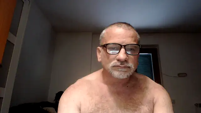 Mauro7788 online show from June 19, 2026, 3:56 am