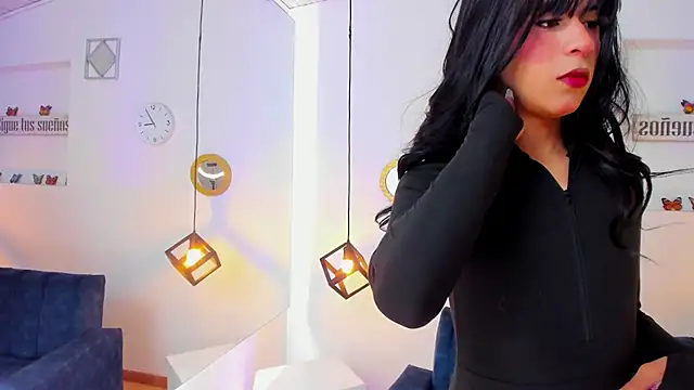 Snapshot of Hot_Darliing chatting on November 29, 2025, 1:55 pm Hot Darliing online show from November 29, 2025, 1:55 pm