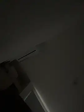 Snapshot of angely_ross1 chatting on December 21, 2025, 11:23 am angely ross1 online show from December 21, 2025, 11:23 am