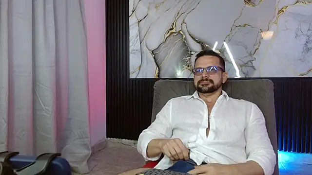 Snapshot of robert_poison1 chatting on December 20, 2025, 6:33 pm robert poison1 online show from December 20, 2025, 6:33 pm