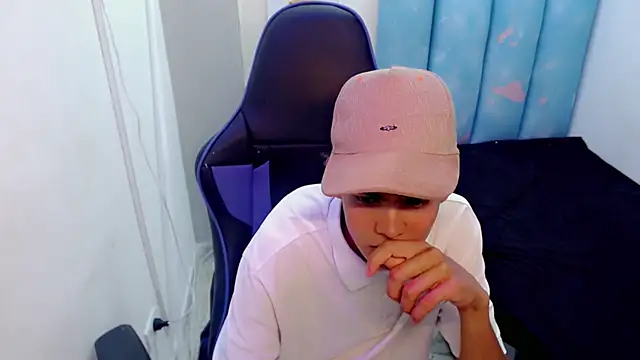 Lil babyyy  online show from November 28, 2025, 4:12 am