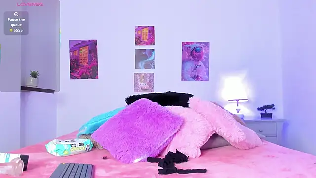 Snapshot of giseele-gigii chatting on December 20, 2025, 7:06 pm giseele-gigii online show from December 20, 2025, 7:06 pm