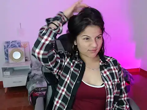 Nina  666 online show from December 22, 2025, 11:21 am