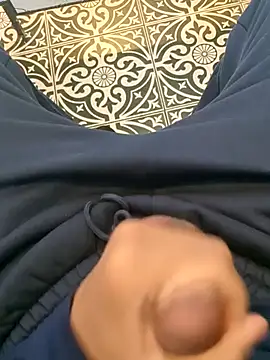 bbcgirthy online show from February 8, 2026, 11:19 am