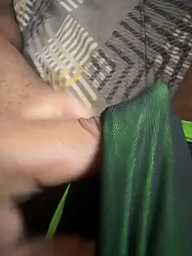 Snapshot of Blackeduncut chatting on February 11, 2026, 2:11 am Blackeduncut online show from February 11, 2026, 2:11 am