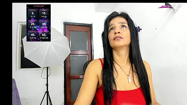 sweetCatallina online show from July 6, 2026, 1:18 pm