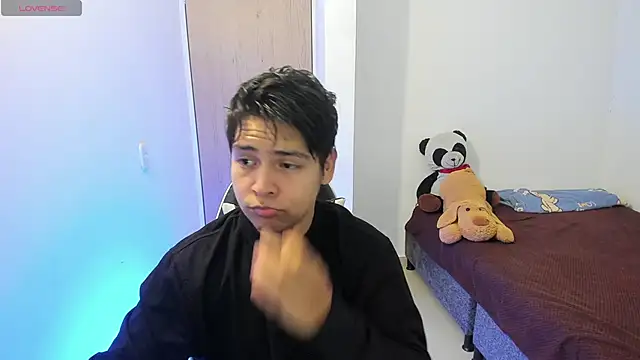 Asta YunoXXX online show from April 5, 2026, 11:55 pm