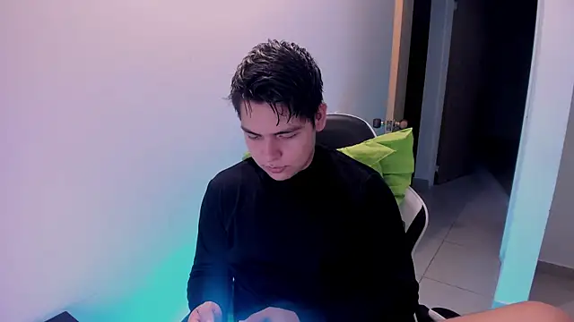 Asta YunoXXX online show from June 2, 2026, 12:10 am