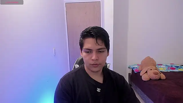 Asta YunoXXX online show from April 18, 2026, 12:24 am