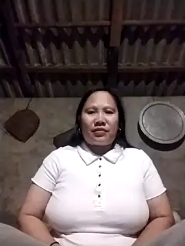 LeoPet2x online show from February 16, 2026, 9:02 pm