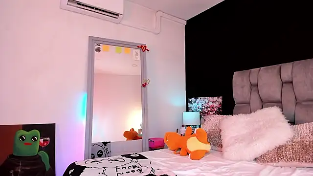 MeganFooster online show from February 20, 2026, 6:26 am