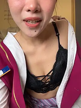 youyou-baby999 online show from March 7, 2026, 5:36 am