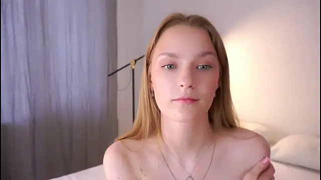 Spennsy Hellen online show from December 2, 2025, 2:08 pm