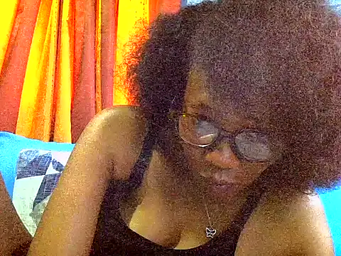 PreettyTee online show from July 26, 2026, 1:40 pm