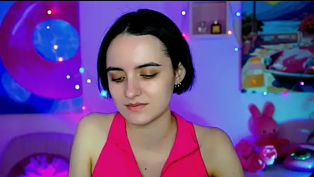 KateWillows online show from February 25, 2026, 4:45 am