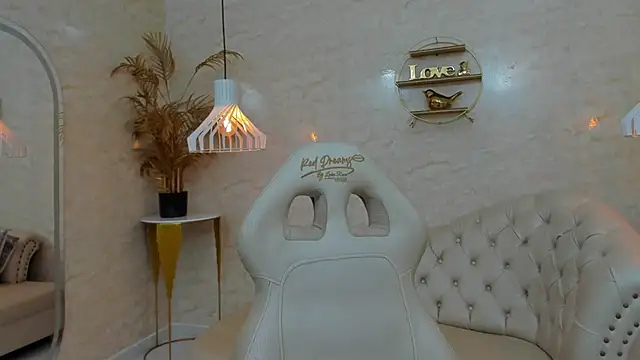 Snapshot of SofiCuutee chatting on January 11, 2026, 7:32 pm SofiCuutee online show from January 11, 2026, 7:32 pm