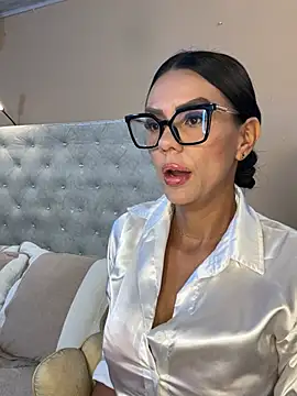 SofhiaTaylor online show from January 16, 2026, 10:14 pm