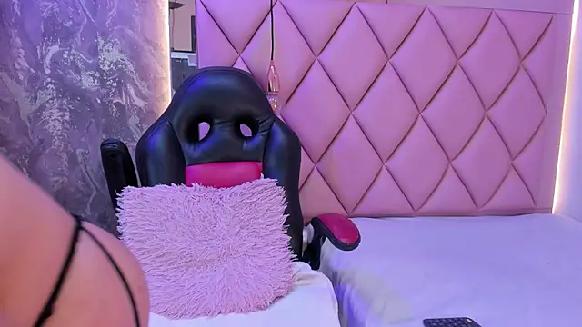 MHONIKBELUCCI online show from March 16, 2026, 10:01 pm