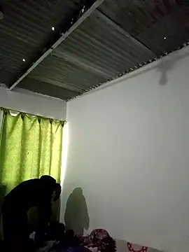 Snapshot of Brenda_Tina chatting on January 13, 2026, 5:28 pm Brenda Tina online show from January 13, 2026, 5:28 pm