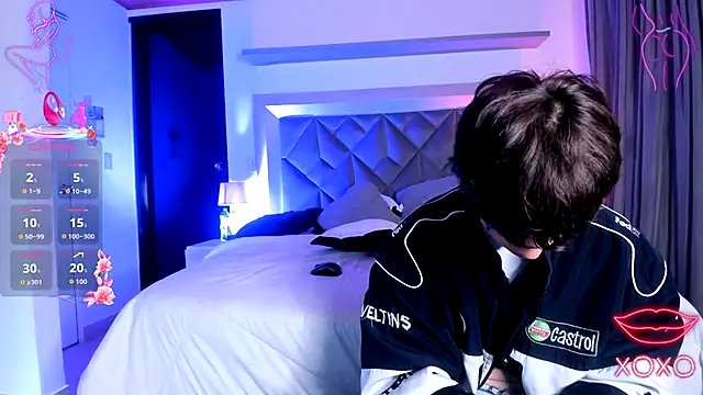 Snapshot of Brenda_Tina chatting on December 21, 2025, 4:41 pm Brenda Tina online show from December 21, 2025, 4:41 pm