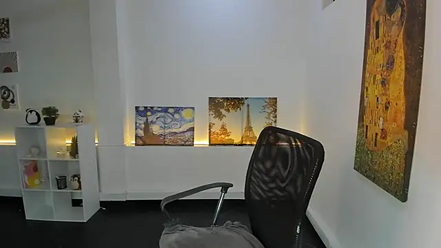 Snapshot of SwettieSammy chatting on January 8, 2026, 12:11 pm SwettieSammy online show from January 8, 2026, 12:11 pm