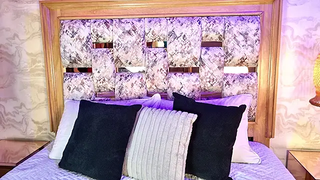 emily dempsey online show from February 14, 2026, 7:14 pm