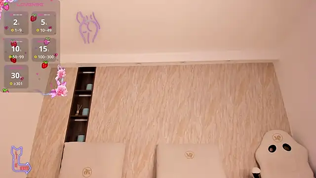 ayla velt online show from March 27, 2026, 7:37 pm