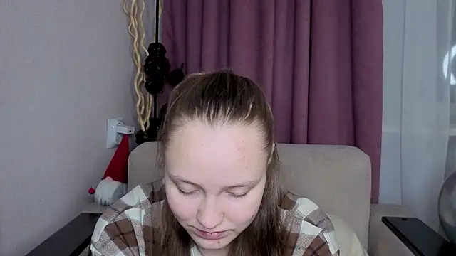 Snapshot of BibiStapler chatting on March 3, 2026, 8:16 pm BibiStapler online show from March 3, 2026, 8:16 pm