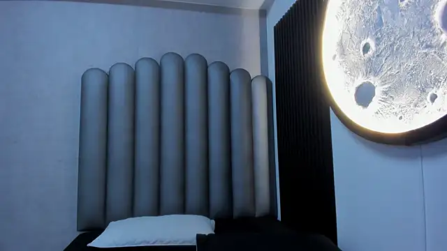 Snapshot of sarah_cleir chatting on January 6, 2026, 12:31 pm sarah cleir online show from January 6, 2026, 12:31 pm