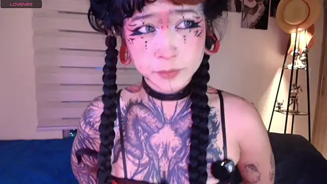 Snapshot of AryRousse chatting on July 19, 2026, 2:09 am AryRousse online show from July 19, 2026, 2:09 am