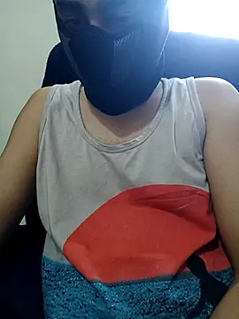 chocolateyboy77 online show from January 14, 2026, 6:06 am