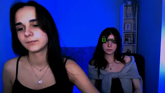 mikameovv online show from December 21, 2025, 3:25 pm