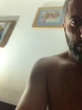 Calientesensible online show from February 10, 2026, 4:11 am