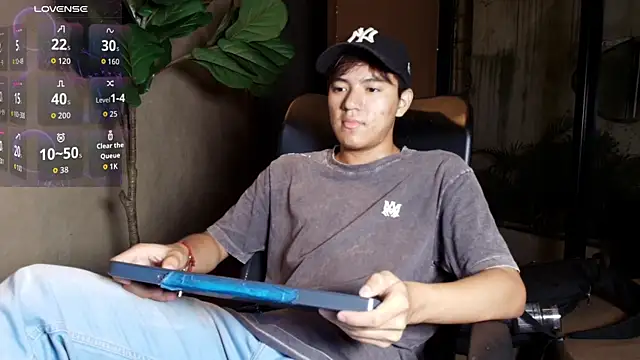 isaac grimm online show from March 2, 2026, 3:18 am