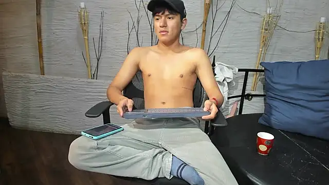 isaac grimm online show from February 3, 2026, 6:22 am