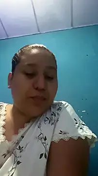 Kittysweet2001 online show from July 29, 2026, 2:44 am