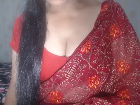 Hotronita123 online show from December 19, 2025, 5:15 pm