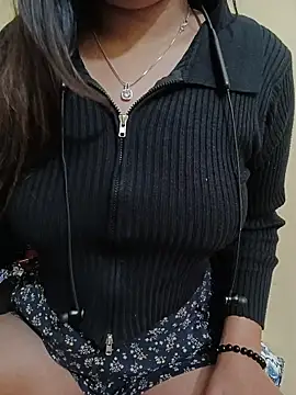 Kavya Baby online show from February 6, 2026, 3:46 am