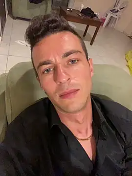 3turkish6model9 online show from May 15, 2026, 1:36 am