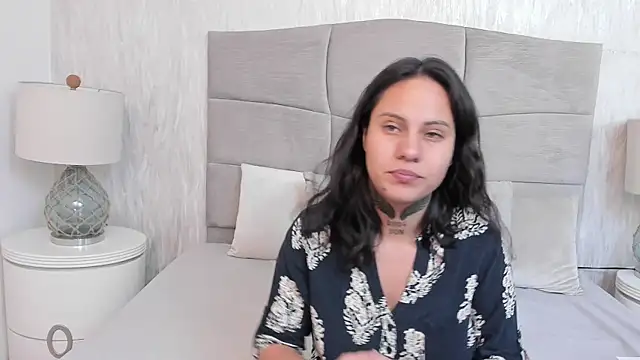 Naomii BDSM online show from January 17, 2026, 1:37 pm