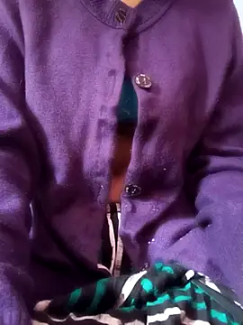 Snapshot of Nila-islam chatting on February 5, 2026, 3:24 am Nila-islam online show from February 5, 2026, 3:24 am