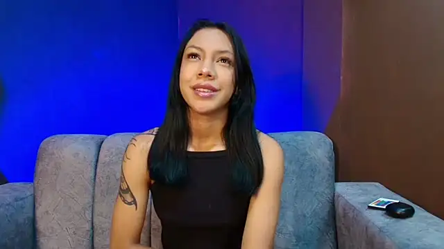 brunette candyy  online show from February 19, 2026, 1:19 pm