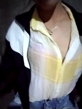 iam-eli online show from December 4, 2025, 10:58 am