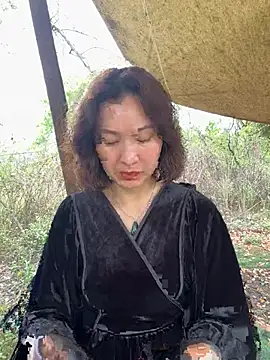 Snapshot of A-ZJunn chatting on March 22, 2026, 6:04 am A-ZJunn online show from March 22, 2026, 6:04 am